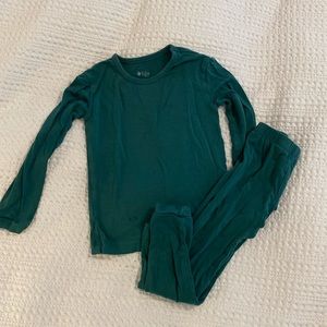 Kyte Baby 18-24M Dark Green 2 Piece Pajamas